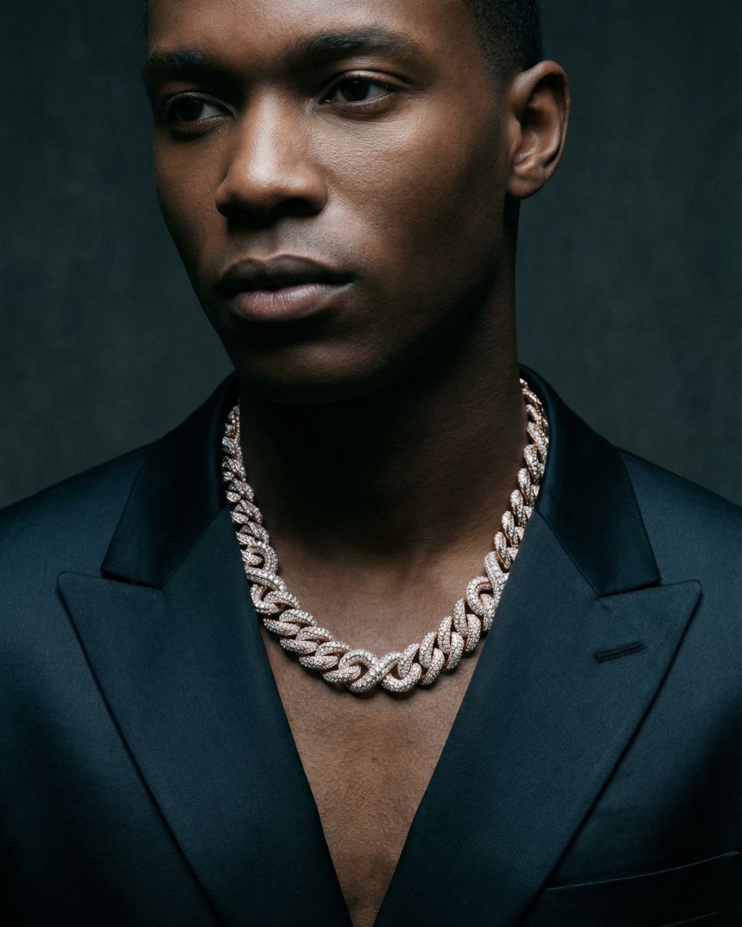 CHAINS