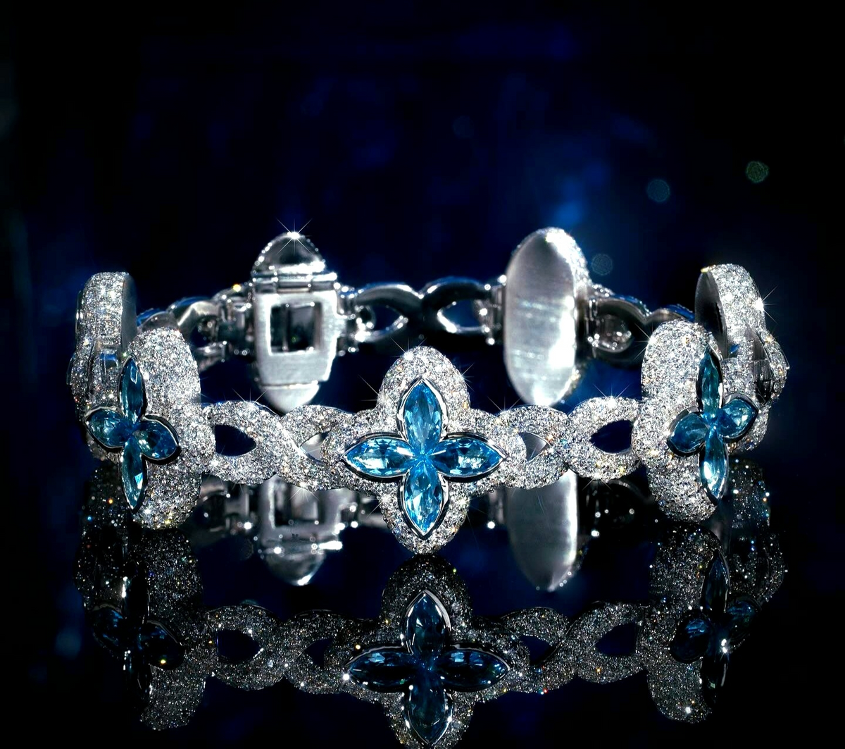 White Gold Clover Bracelet with Blue Marquise Gemstones and Pavé Diamonds
