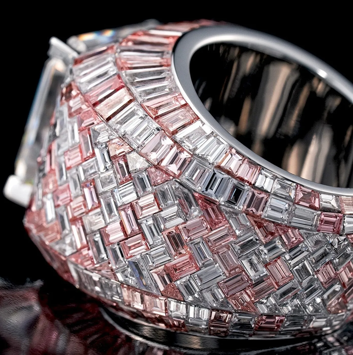 Invisible-set baguette ring, close-up